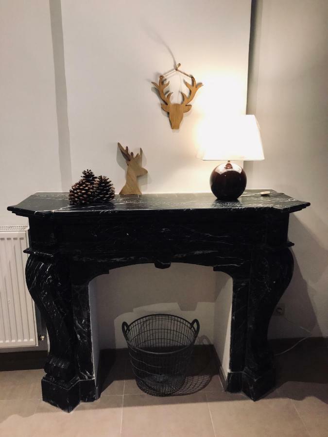 Gite Le Cerf Pantin Saint-Hubert Exteriör bild