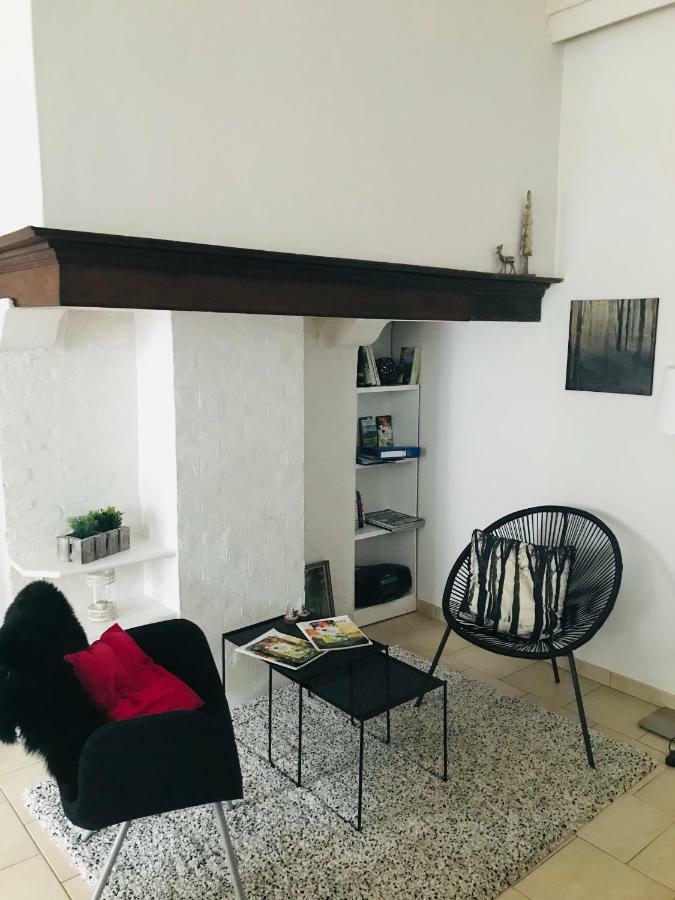 Gite Le Cerf Pantin Saint-Hubert Exteriör bild