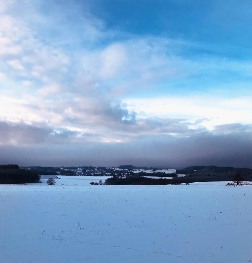 Gite Le Cerf Pantin Saint-Hubert Exteriör bild